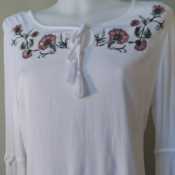 Embroidered Tribal Jeans Top with Bell Sleeves. Boho casual. - Picture 2 of 9